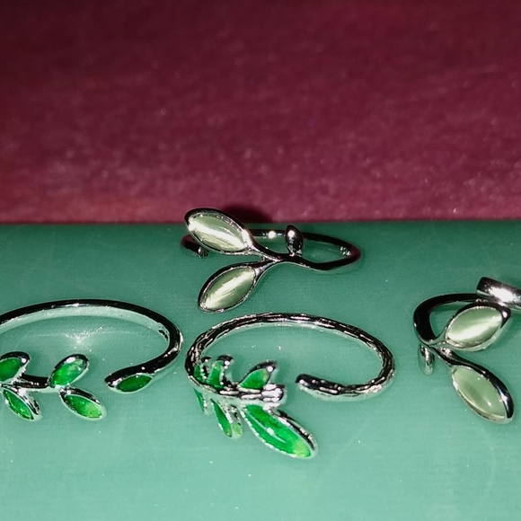 Green Leaves Vine Ring NEW - Picture 12 of 16